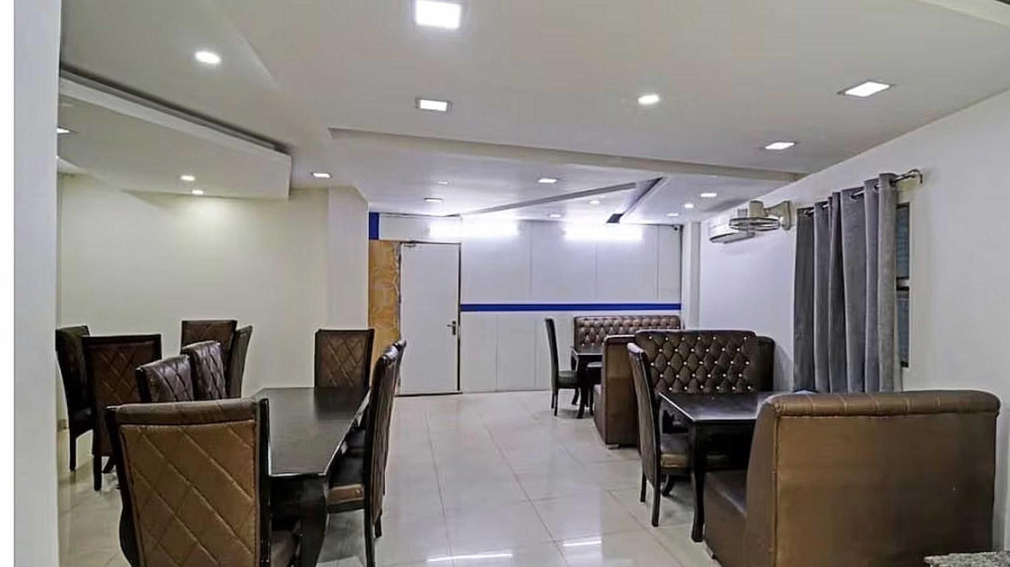 โอโย 8404 โฮเต็ล แอโรฟลาย Hotel นิวเดลี ภายนอก รูปภาพ