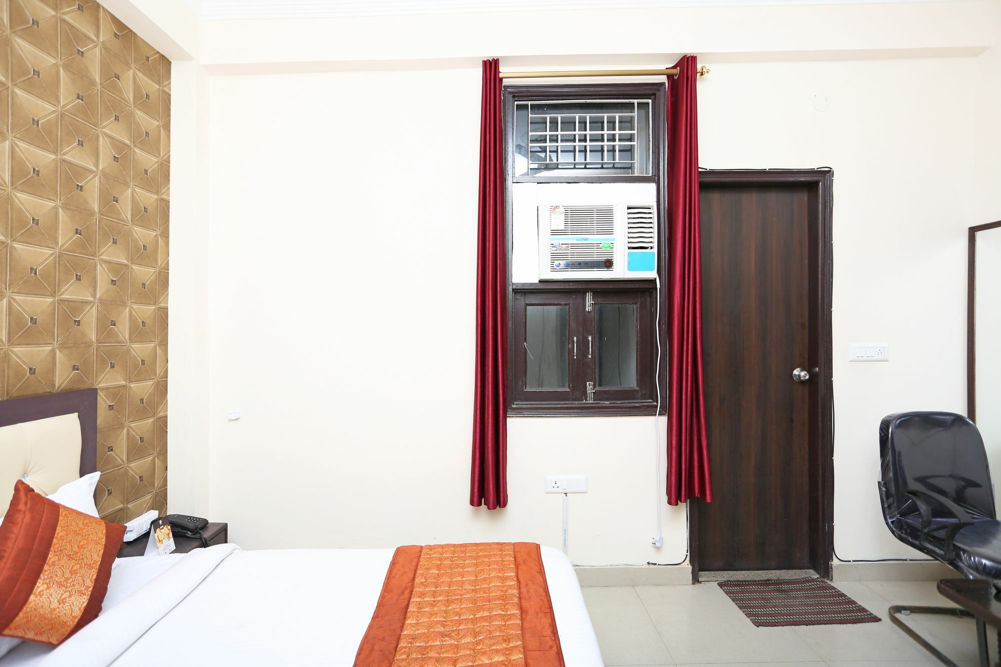โอโย 8404 โฮเต็ล แอโรฟลาย Hotel นิวเดลี ภายนอก รูปภาพ